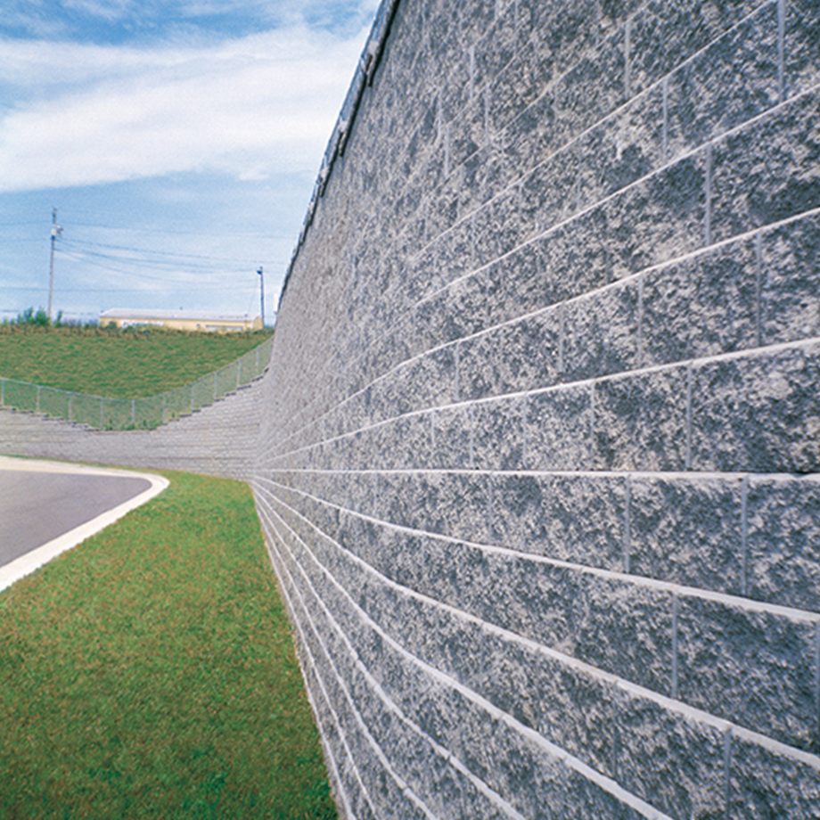 mesa retaining wall